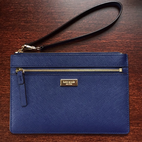 navy blue wristlet